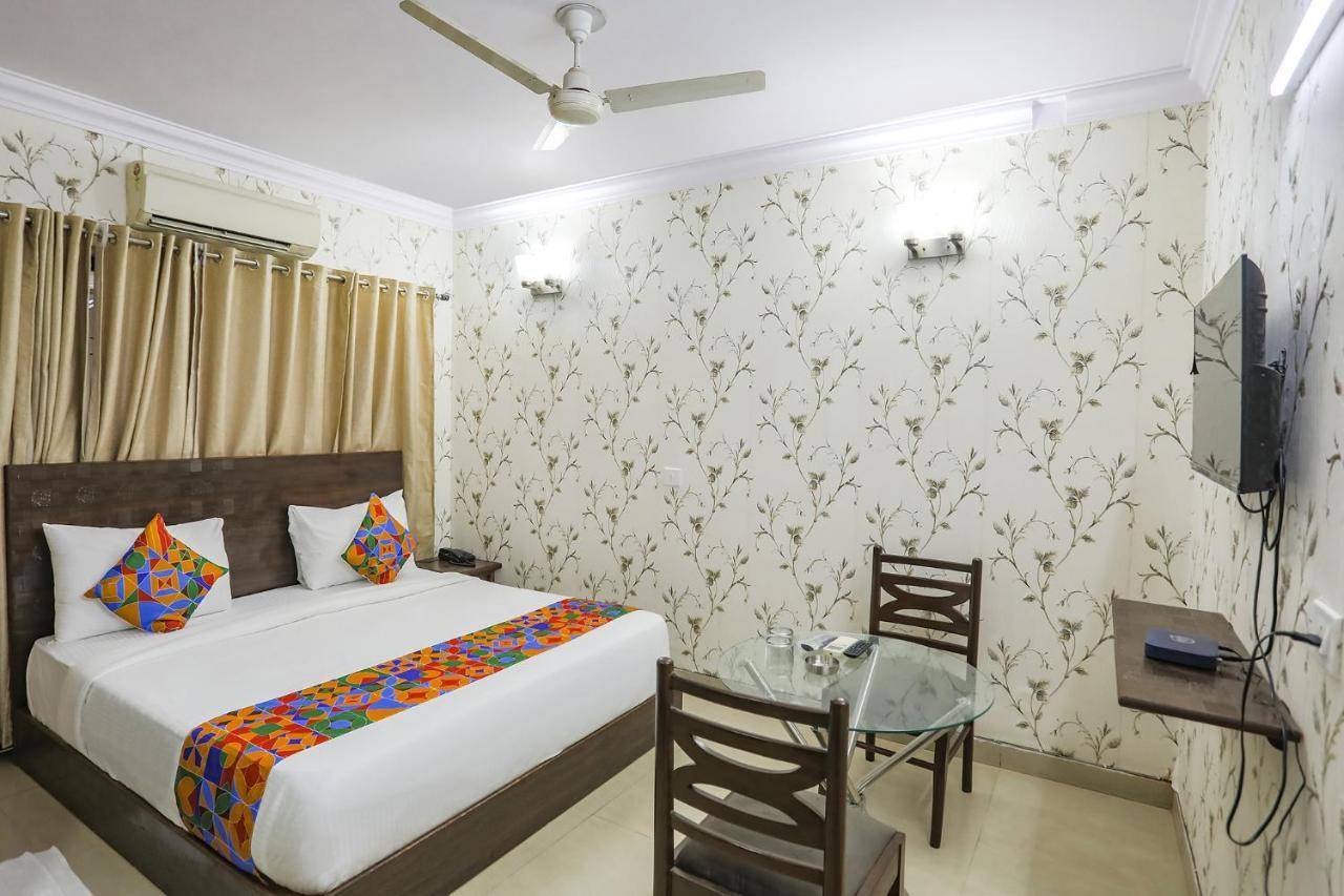 Fabexpress Jpm Harshdeep Hotell New Delhi Eksteriør bilde