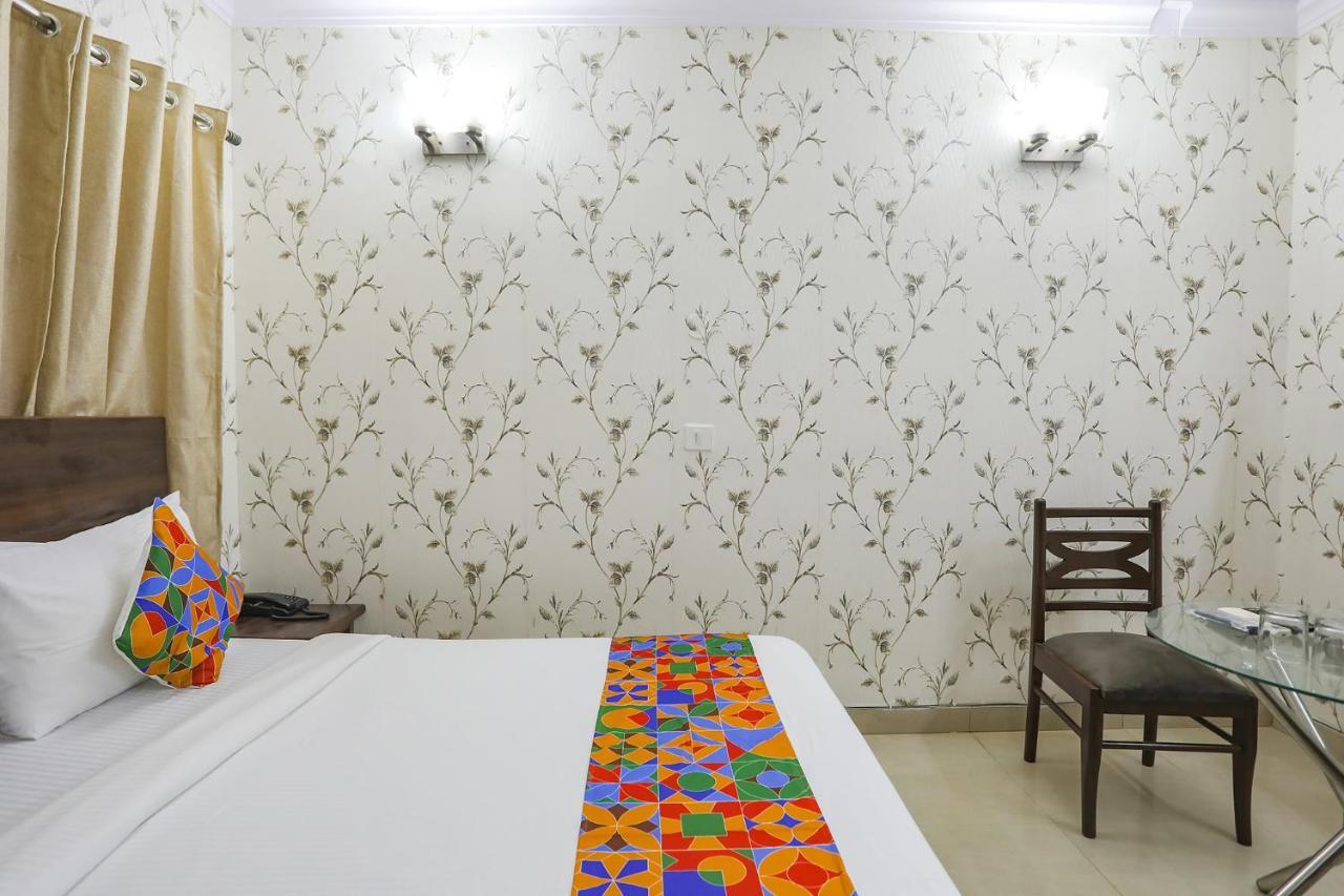 Fabexpress Jpm Harshdeep Hotell New Delhi Eksteriør bilde